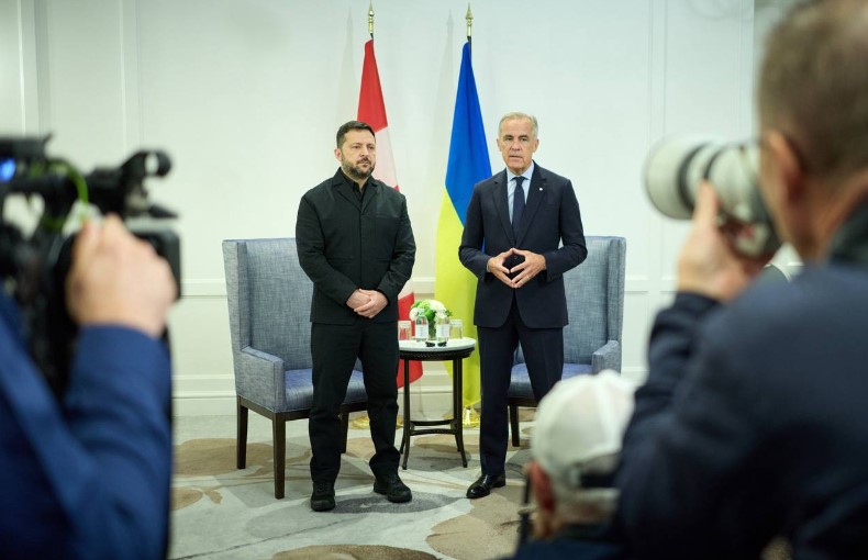 Канада допоможе відбудувати Україну після миру та підтримає її вступ до Євросоюзу - заява Карні
